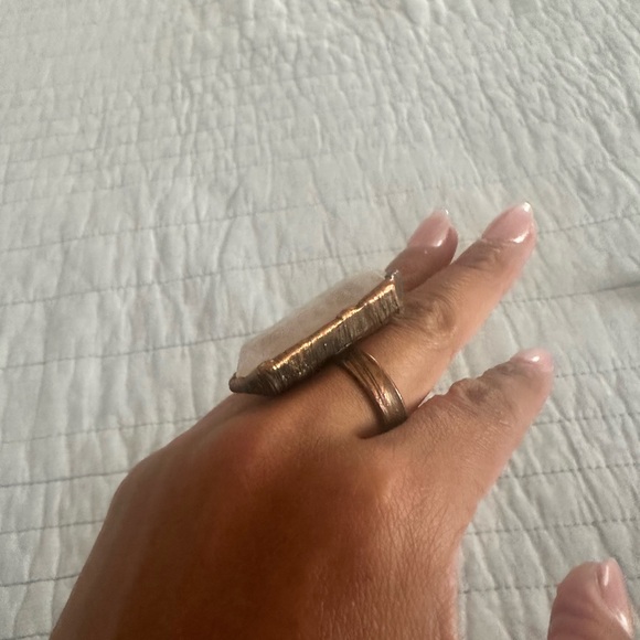 Pink Rose Quartz Crystal Point Ring - Picture 5 of 5